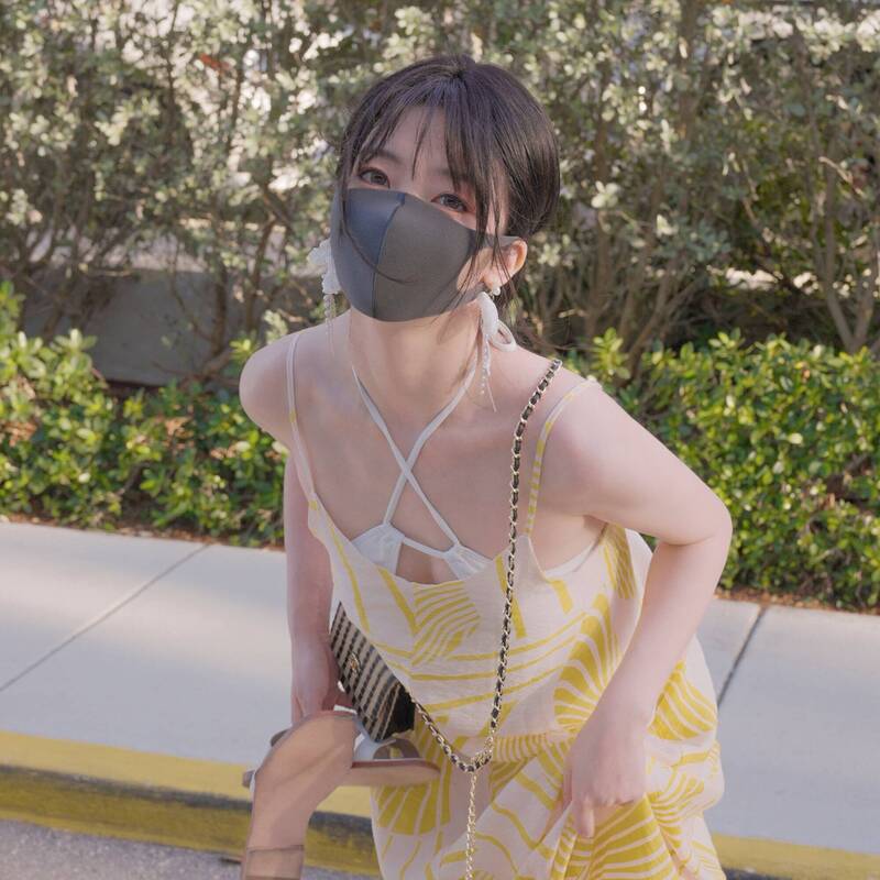 玩偶姐姐-2.jpg 玩偶姐姐-2.jpg